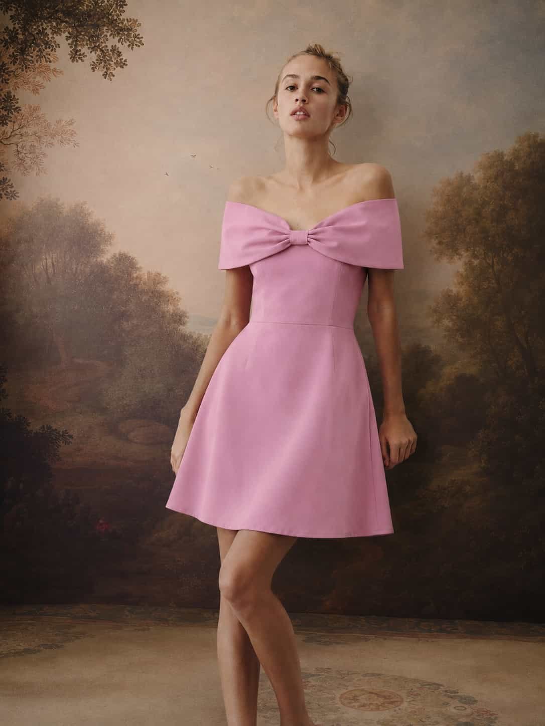 Rosé Bow Off-Shoulder Banana Crepe Mini Dress – Pink - Image 3